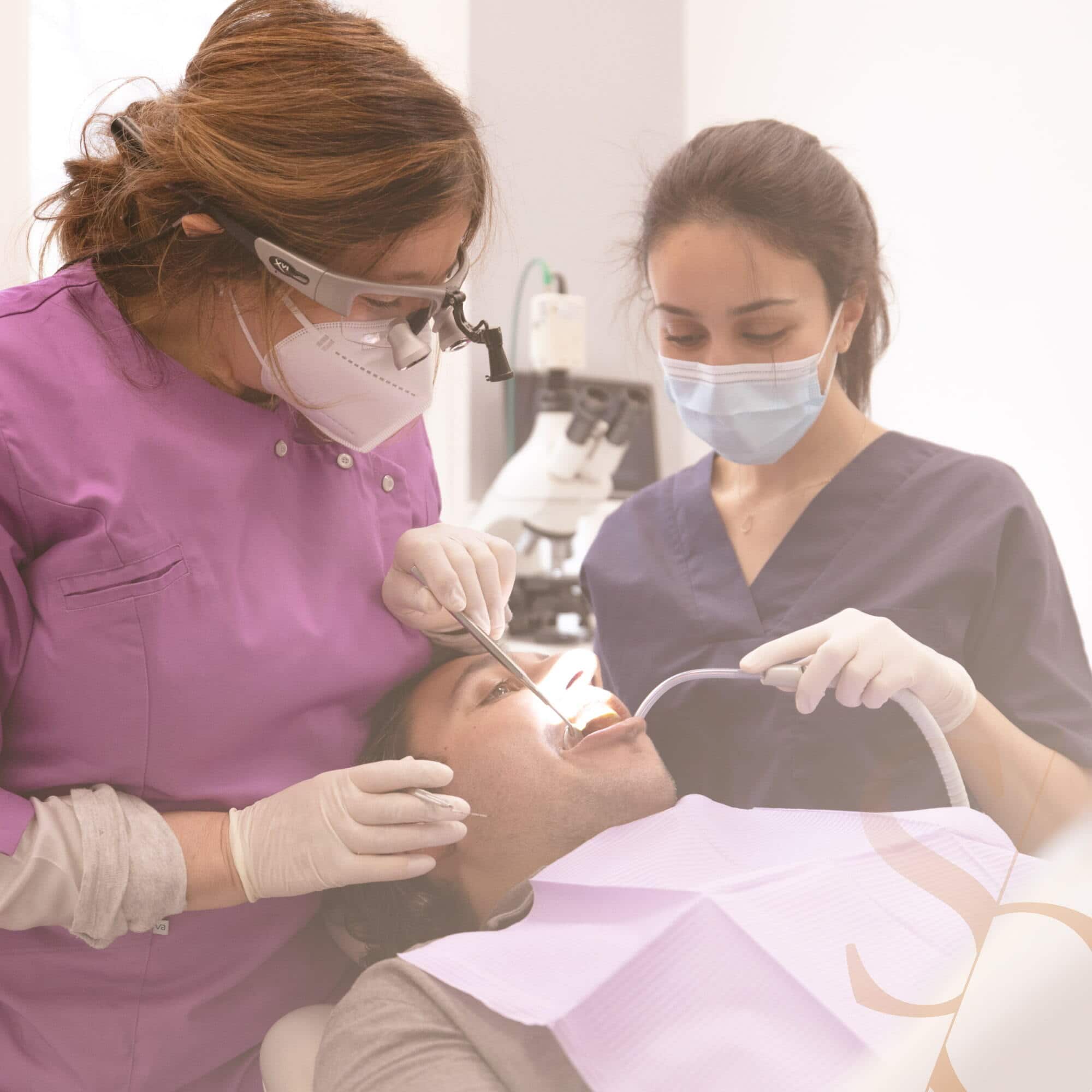 Curetage | Traitement et résultat | Clinique dentaire Sana Oris Paris 8