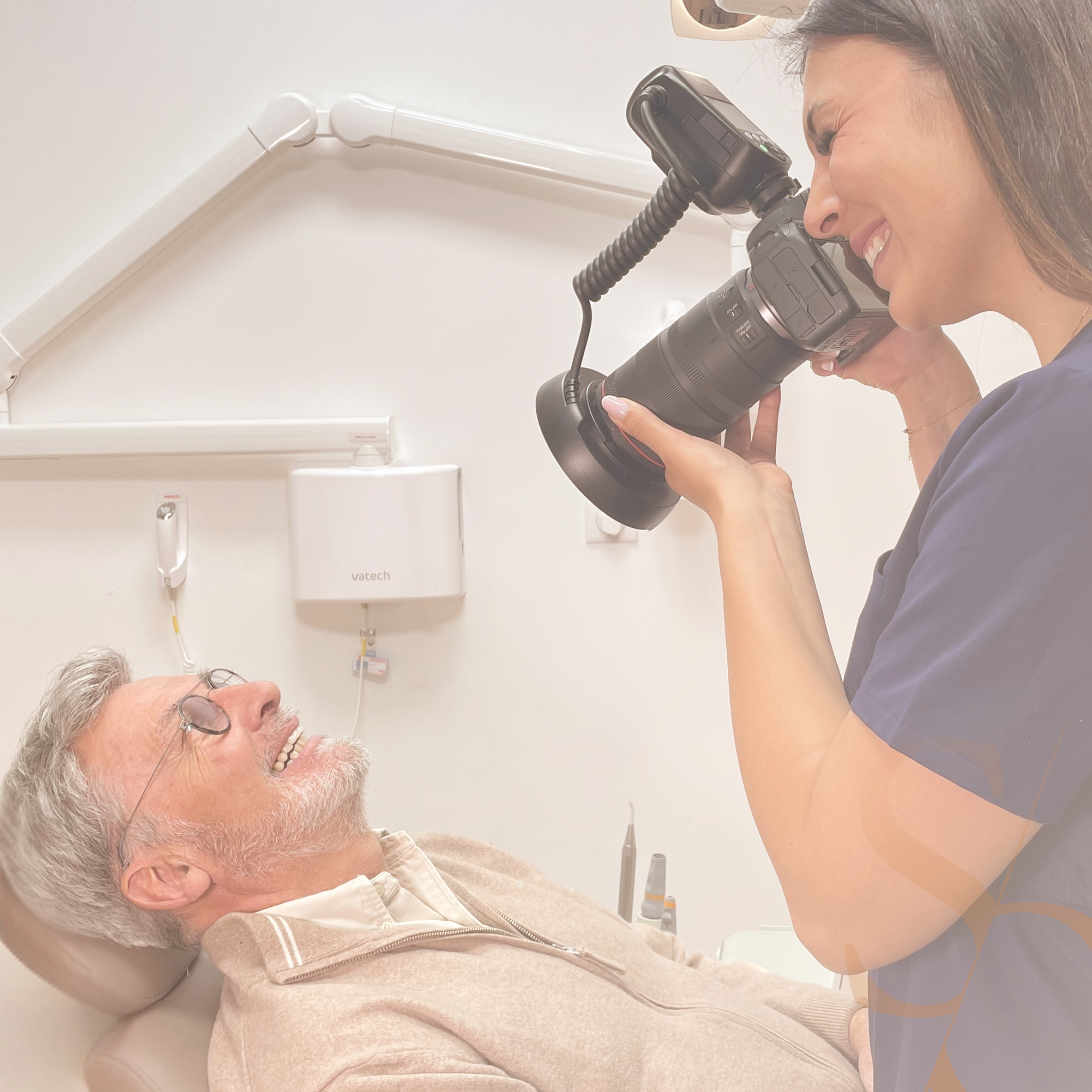 Planification numérique du sourire à Paris avec le Digital Smile Design chez Sana Oris